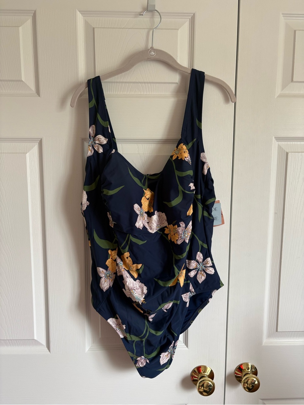 Shade & Shore Navy Floral Woman’s One-Piece Swimsuit Plus -New-